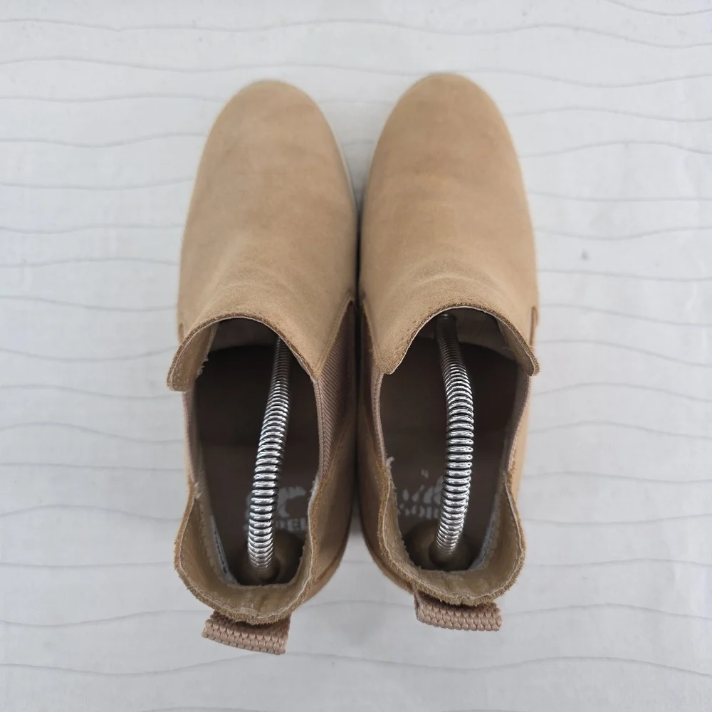 Sorel Womens Chelsea Out N About Tan Suede Hidden Wedge Shoes NL4911-253 Sz 7.5